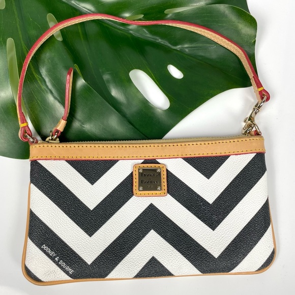 Dooney & Bourke Handbags - Dooney & Bourke Black/White Chevron Wristlet